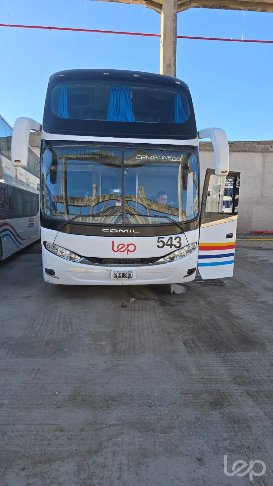 Doble piso comil sobres scania K410 Modelo 2016 – chasis Scania K410 – foto 1